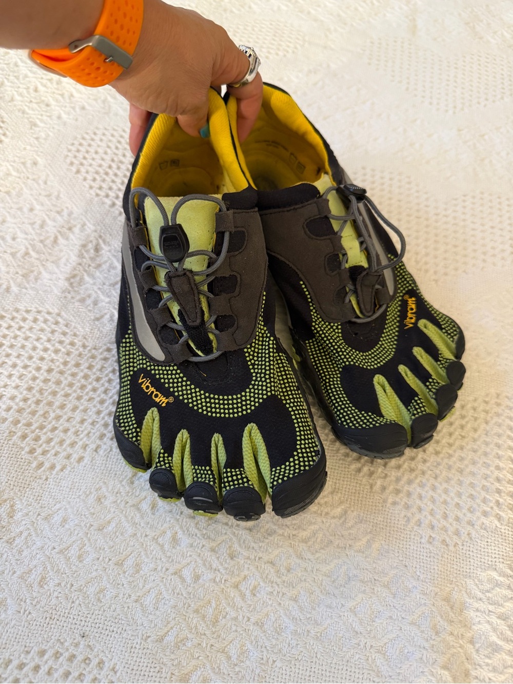 Vibram FiveFingers Black and Yellow Green Toe Athletic Shoes